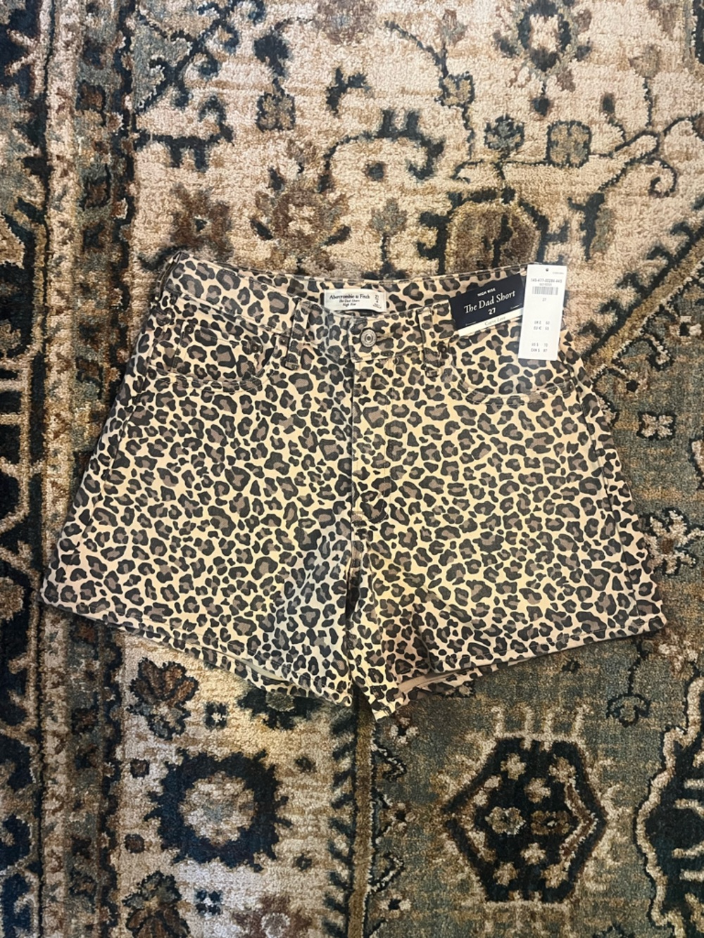 Abercrombie & Fitch Curve Love High-Rise Dad Short Leopard Print Denim
